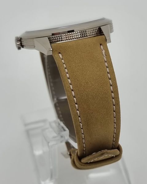 Patek Philippe Calatrava 5226G-001